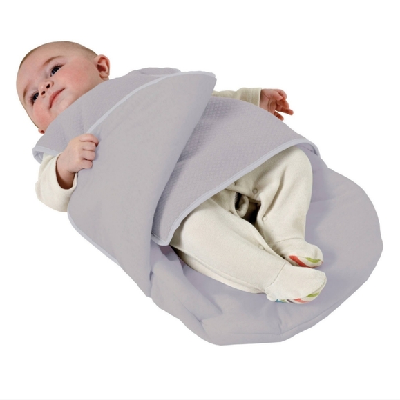 Candide Size 0-3M Luxury Lightweight Baby Wrap in Grey - Picture 3 of 4